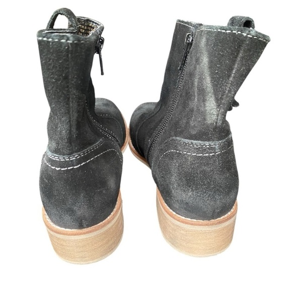 Crevo Linley Black Suede Distressed Booties I Size: 6 - Picture 11 of 11